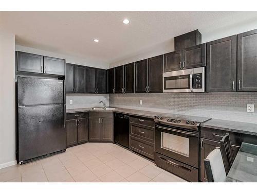 1901-211 13 Avenue Se, Calgary, AB - Indoor Photo Showing Kitchen