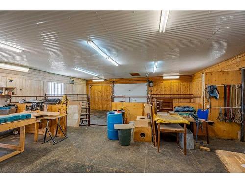 275052 Range Road 23, Rural Rocky View County, AB - Indoor Photo Showing Other Room