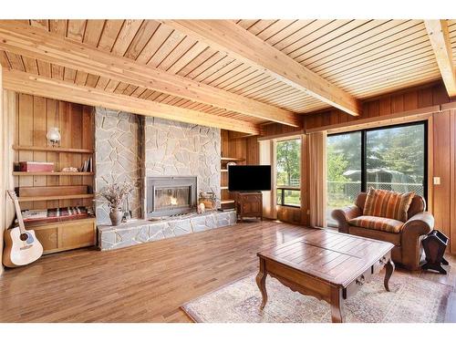 43130 Township Road 280, Rural Rocky View County, AB - Indoor Photo Showing Living Room With Fireplace