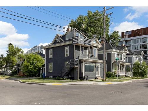 802 9 Street Se, Calgary, AB - Outdoor With Balcony With Facade