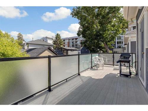 802 9 Street Se, Calgary, AB - Outdoor With Balcony With Exterior