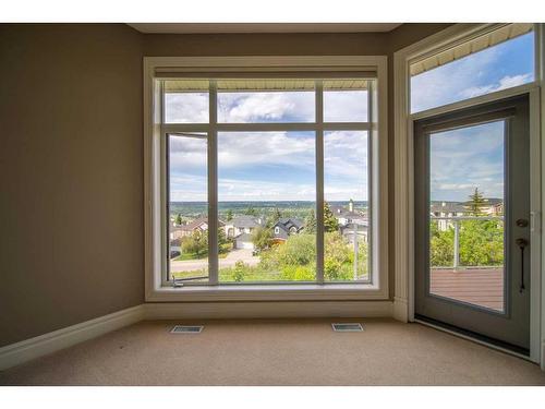 202 Patterson Boulevard Sw, Calgary, AB - Indoor Photo Showing Other Room