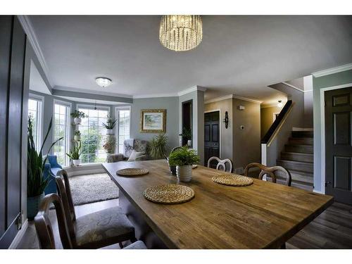 201 Riverwood Close Se, Calgary, AB - Indoor Photo Showing Dining Room
