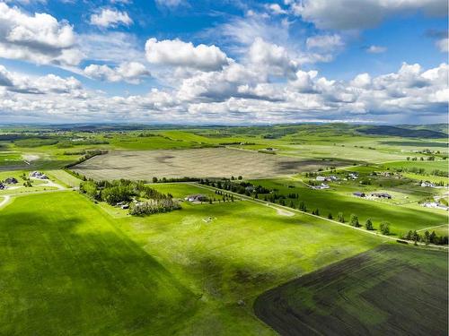 3.95 Acres 42 Street West, Rural Foothills County, AB 