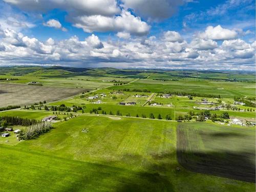 3.95 Acres 42 Street West, Rural Foothills County, AB 