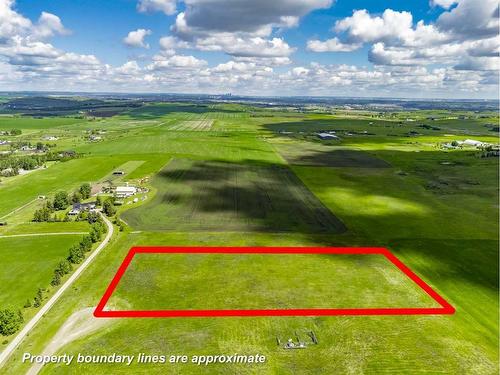 3.95 Acres 42 Street West, Rural Foothills County, AB 