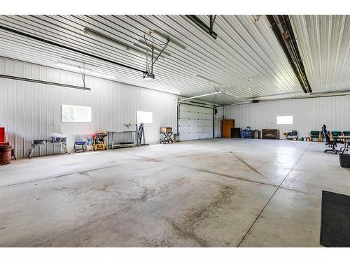 34456 Range Road 23, Rural Red Deer County, AB - Indoor Photo Showing Garage