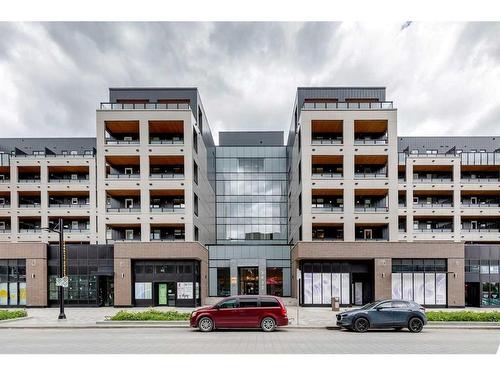 431-3932 University Avenue Nw, Calgary, AB - Outdoor With Balcony With Facade