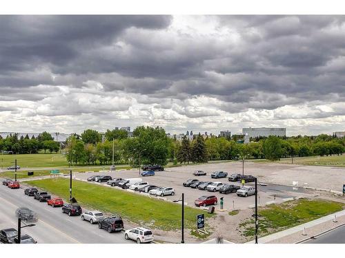 431-3932 University Avenue Nw, Calgary, AB - Outdoor With View