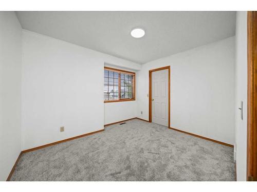 91 Macewan Meadow Way Nw, Calgary, AB - Indoor Photo Showing Other Room