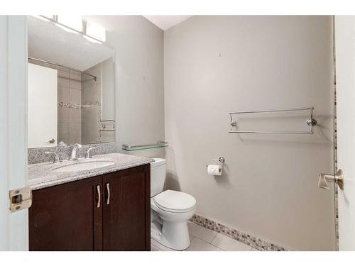 132 Millpark Road Sw, Calgary, AB - Indoor Photo Showing Bathroom