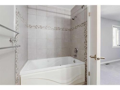 132 Millpark Road Sw, Calgary, AB - Indoor Photo Showing Bathroom