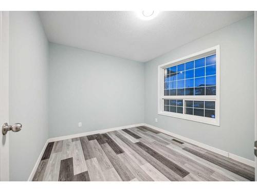 38 Martinvalley Way Ne, Calgary, AB - Indoor Photo Showing Bathroom