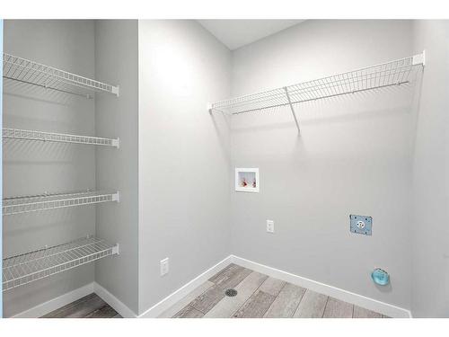 280 Lucas Boulevard Nw, Calgary, AB - Indoor With Storage