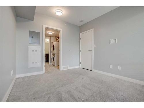 1609-930 6 Avenue Sw, Calgary, AB - Indoor Photo Showing Other Room