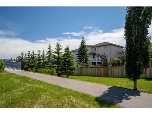 626 Hidden Vale Place Nw, Calgary, AB - Outdoor