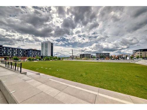 111-3130 Thirsk Street Nw, Calgary, AB - Outdoor With View