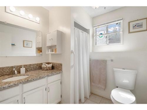 143 Brookgreen Drive Sw, Calgary, AB - Indoor Photo Showing Bathroom