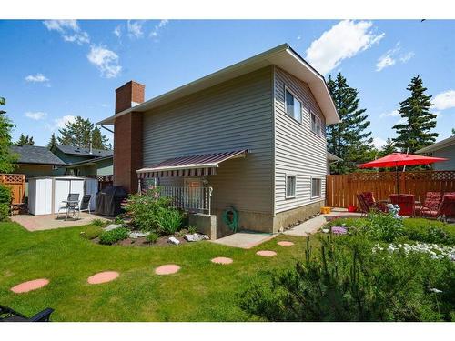 143 Brookgreen Drive Sw, Calgary, AB - Outdoor With Exterior