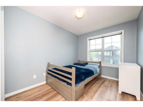 75 Chaparral Valley Gardens Se, Calgary, AB - Indoor Photo Showing Bedroom