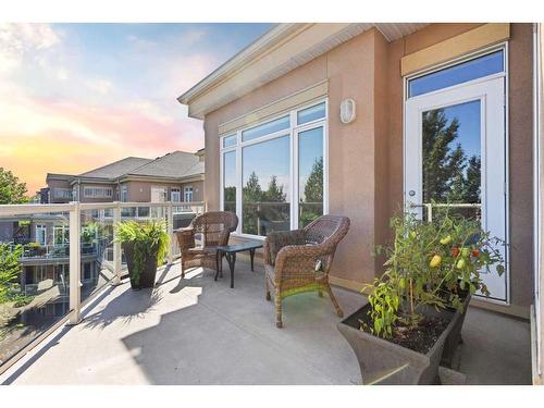 404-8 Hemlock Crescent Sw, Calgary, AB - Outdoor With Balcony With Exterior