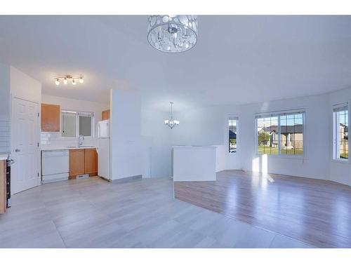 83 Saddlemont Manor Ne, Calgary, AB - Indoor