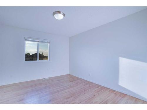 83 Saddlemont Manor Ne, Calgary, AB - Indoor Photo Showing Other Room