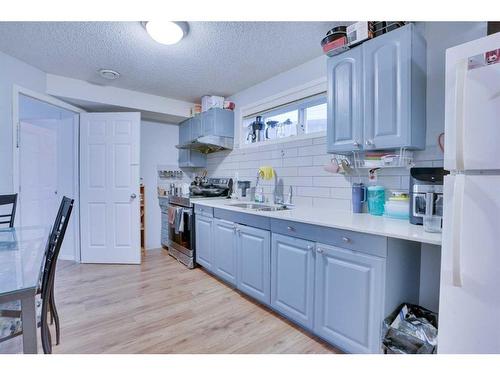 83 Saddlemont Manor Ne, Calgary, AB - Indoor Photo Showing Kitchen