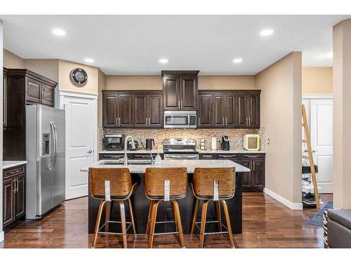 3710 1 Street Nw, Calgary, AB - Indoor Photo Showing Kitchen With Stainless Steel Kitchen