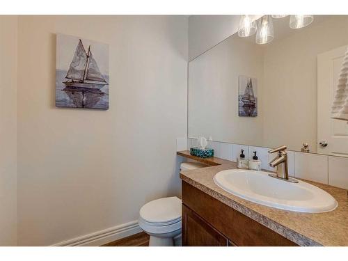 23 Royal Oak Plaza Nw, Calgary, AB - Indoor Photo Showing Bathroom
