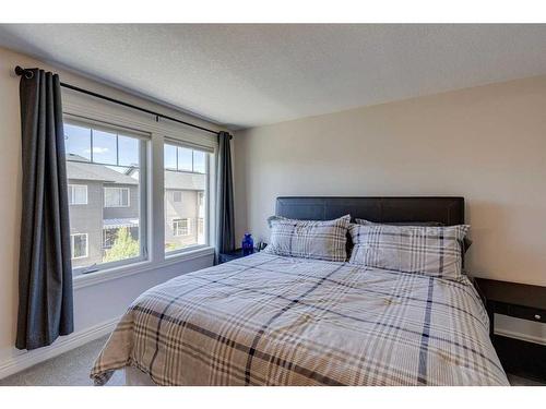 23 Royal Oak Plaza Nw, Calgary, AB - Indoor Photo Showing Bedroom
