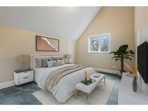 2138 1 Avenue Nw, Calgary, AB - Indoor Photo Showing Bedroom