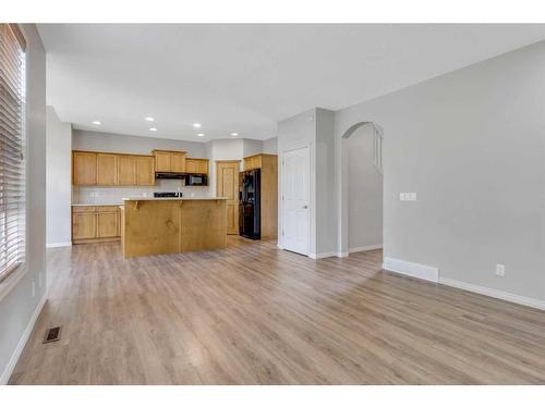 353 Chapalina Terrace Se, Calgary, AB - Indoor Photo Showing Kitchen