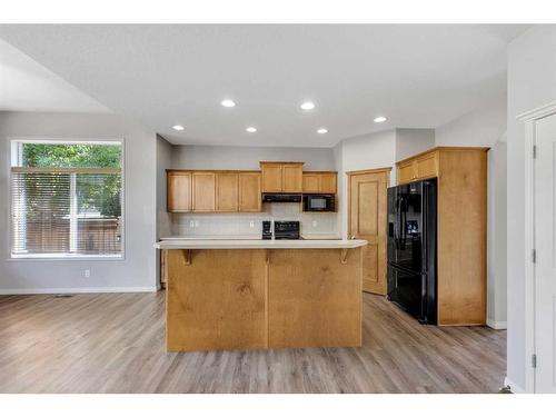 353 Chapalina Terrace Se, Calgary, AB - Indoor Photo Showing Kitchen