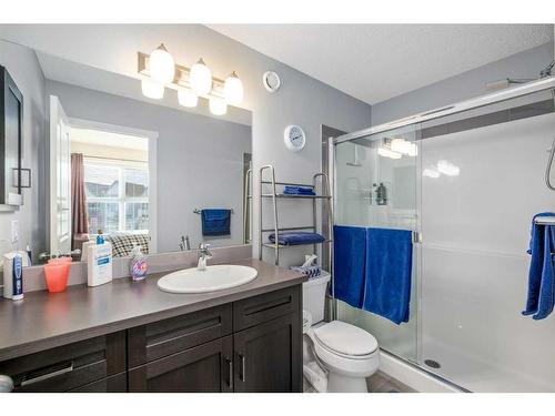 78 Livingston Gate Ne, Calgary, AB - Indoor Photo Showing Bathroom