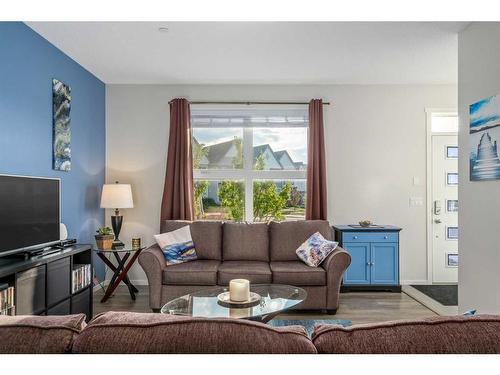 78 Livingston Gate Ne, Calgary, AB - Indoor Photo Showing Living Room