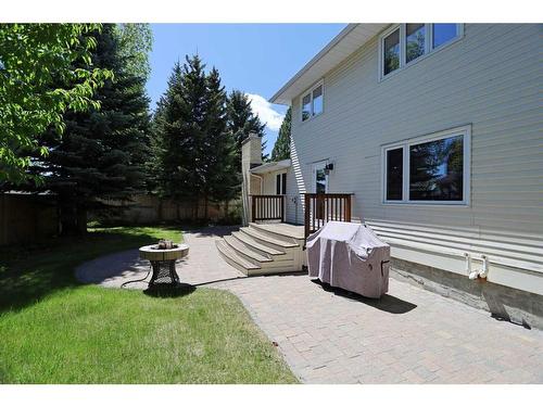 232 Varsity Crescent Nw, Calgary, AB - Outdoor With Exterior
