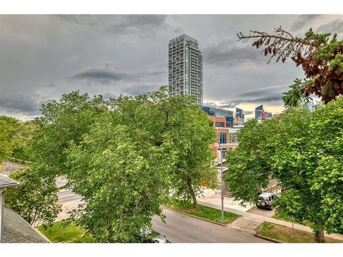 401-835 18 Avenue Sw, Calgary, AB - Outdoor