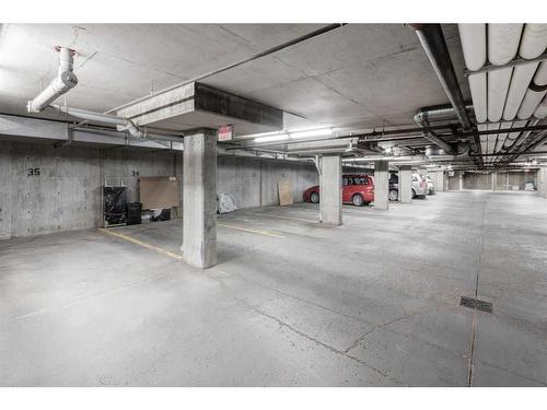 1429-8810 Royal Birch Boulevard Nw, Calgary, AB - Indoor Photo Showing Garage