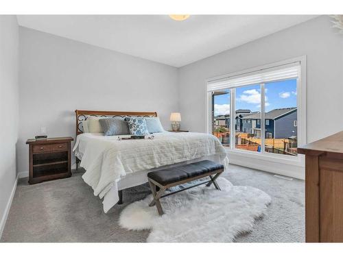 142 Howse Rise Ne, Calgary, AB - Indoor Photo Showing Living Room