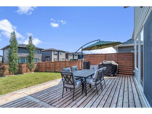 142 Howse Rise Ne, Calgary, AB - Outdoor