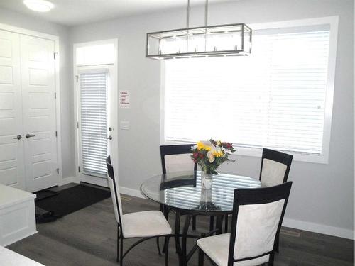 844 Lawthorn Way Se, Airdrie, AB - Indoor Photo Showing Dining Room