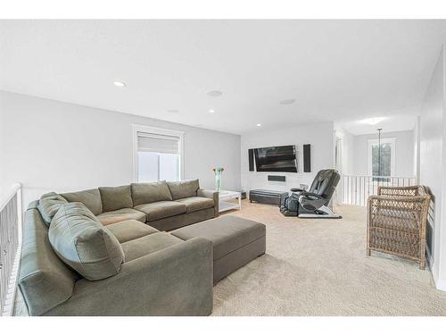 234 Mahogany Place Se, Calgary, AB - Indoor Photo Showing Living Room