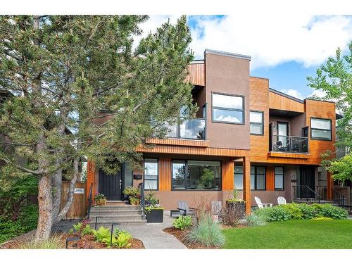 2605 21 Street Sw, Calgary, AB - Outdoor With Balcony With Facade