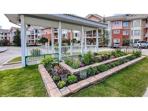 387-223 Tuscany Springs Boulevard Nw, Calgary, AB - Outdoor