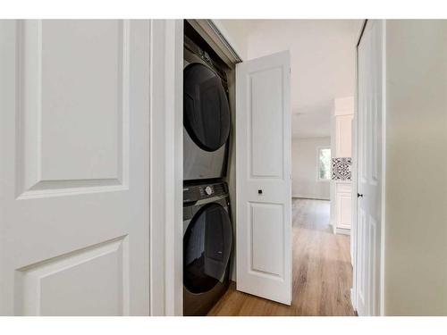 106 Abalone Crescent Ne, Calgary, AB - Indoor Photo Showing Laundry Room