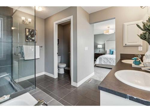 255 Nolan Hill Drive Nw, Calgary, AB - Indoor Photo Showing Bathroom