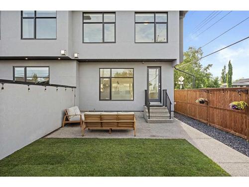 4325 13 Avenue Sw, Calgary, AB - Outdoor