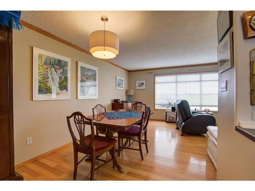 4908 8 Street West, Claresholm, AB - Indoor Photo Showing Dining Room