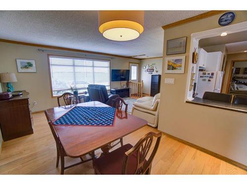 4908 8 Street West, Claresholm, AB - Indoor Photo Showing Dining Room